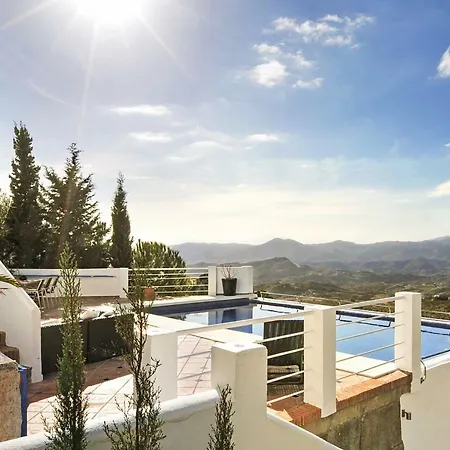 Casa Mimpi Villa *